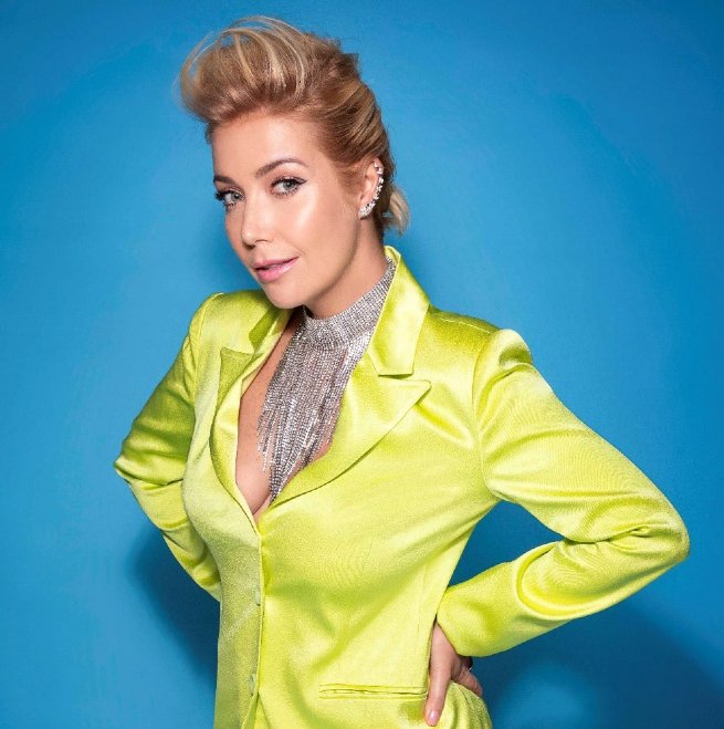 Foto: “Uma Praia e Um Violão” inicia nesta quinta-feira com show da cantora Luiza Possi 