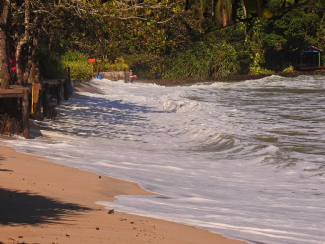 Foto: Defesa Civil e Marinha do Brasil alertam para risco de ressaca e rajadas de vento nesta terça-feira