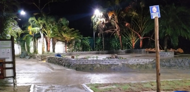 Foto: Prefeitura inaugura nesta quinta-feira praça em homenagem aos estudantes vítimas de acidente na Mogi-Bertioga  